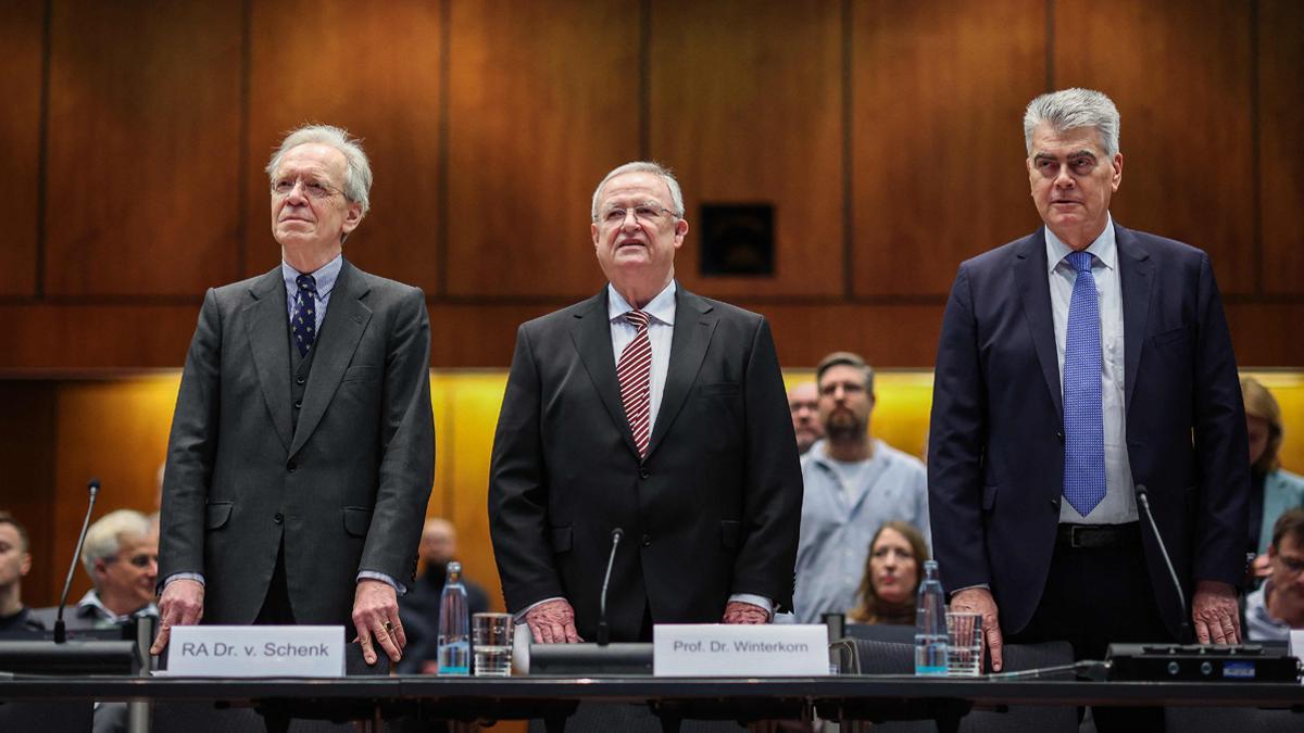 Martin Winterkorn, en el centro, ex presidente de Volkswagen