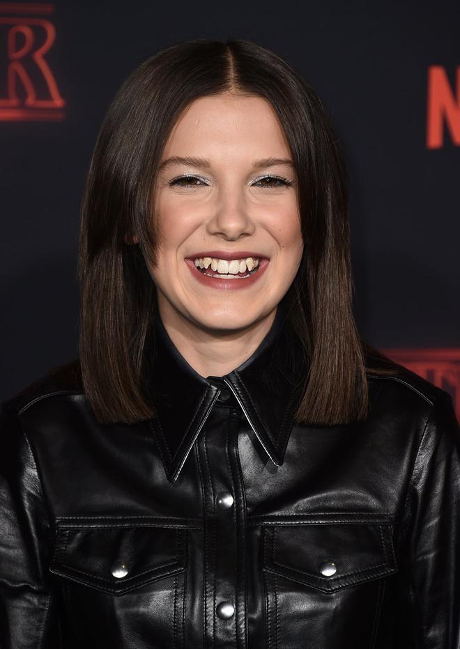 Millie Bobby Brown con el pelo largo