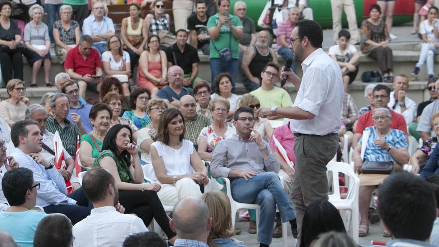 Hernando: «No sé si los morados o los naranjas estarán aquí dentro de 40 años; el PSOE sí»