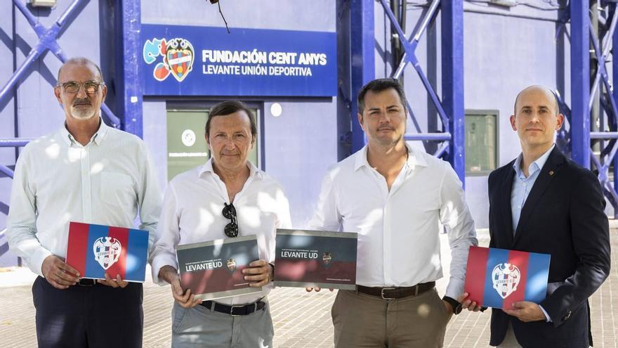 Valiente presenta un proyecto para el Levante UD con 50 millones de financiación