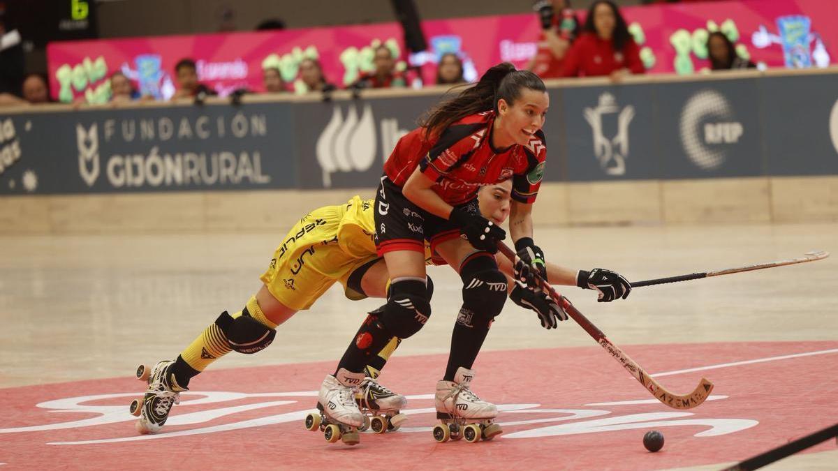 Mariona Colomer, en una jugada de la final de la Copa de la Reina entre el Telecable y el Vila-Sana.