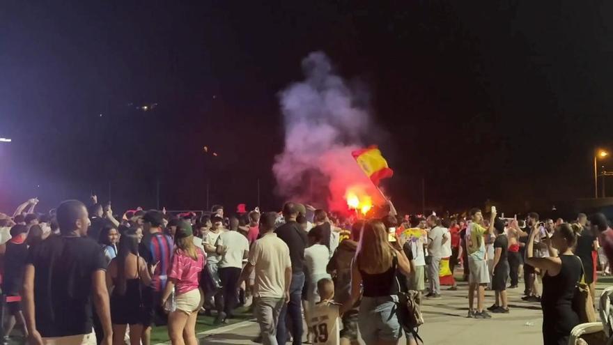 Així ha estat la celebració a l'estadi del Nou Congost de la victòria d'Espanya al mundial