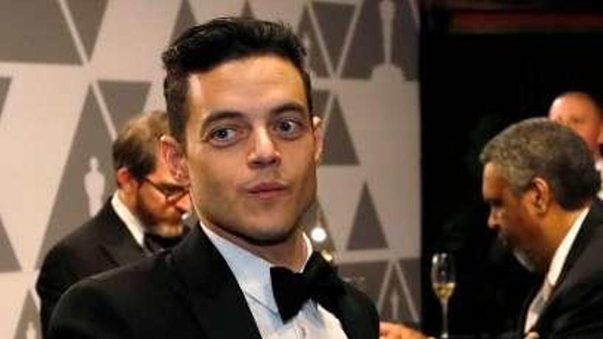 Madonna y Lady Gaga. A la derecha, Rami Malek, arriba, y su primo Ezam.