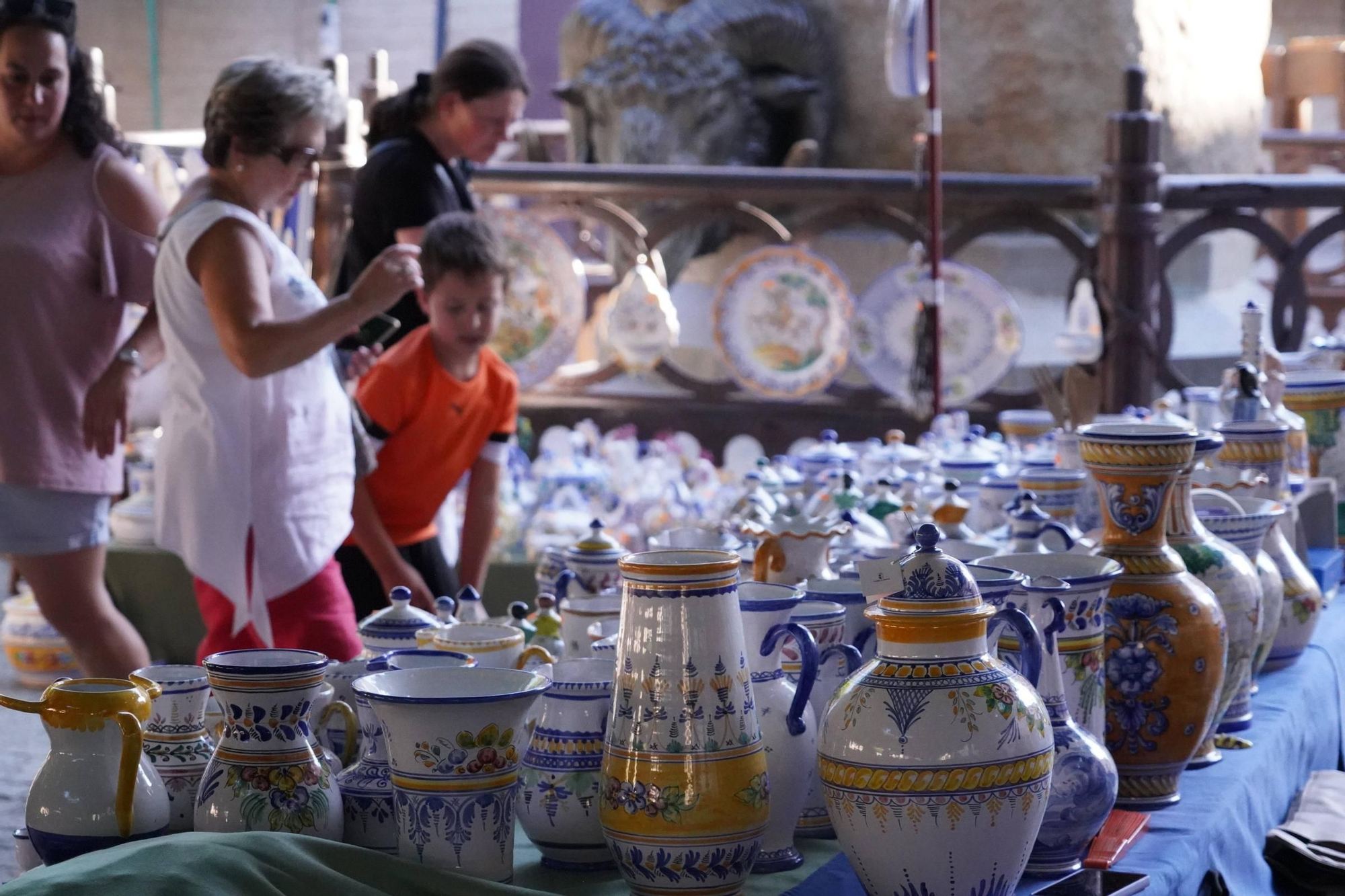 GALERÍA | La Feria de la Cerámica y la Alfarería ya está en la calle