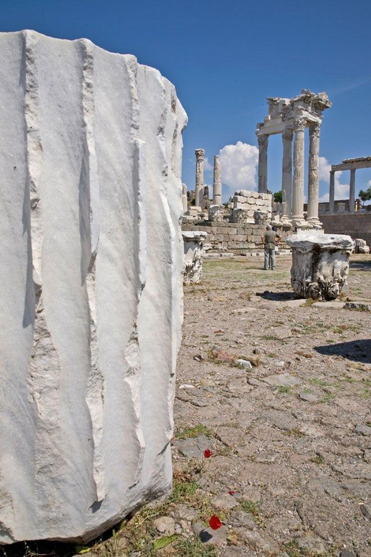 La acrópolis de Pérgamo rivalizó en esplendor con la de Atenas.