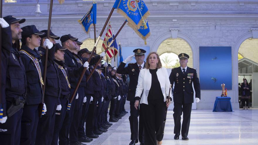 La Policía Nacional celebra en Alicante el 199 aniversario de su creación