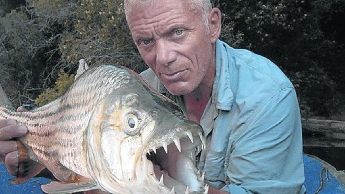 El zoólogo inglés Jeremy Wade, en una imagen de 'Monstruos de río'.