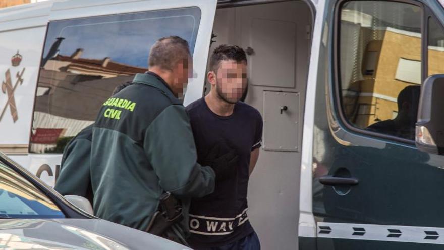 Prisión provisional para el detenido por matar a su hermano y a su madre en Murcia