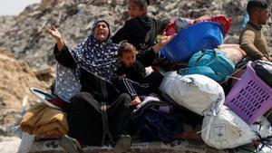 Netanyahu utilitza la massacre  de civils per sobreviure al poder