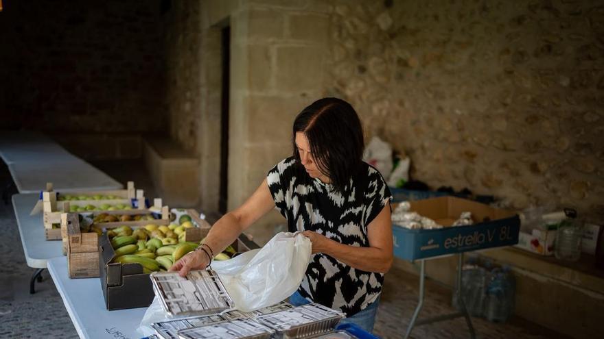 Preocupación en Fuentespalda por el avance del incendio en Peñarroya de Tastavíns: "El miedo está en que vuelva a haber viento y se reavive el fuego"