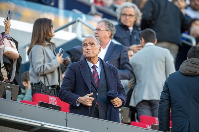 Rafa Yuste, el ‘bon Jan’ que presideix el Barça: soci del Gol Nord, amic de Laporta des dels sis anys i aficionat a la boxa