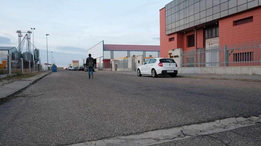 Zamora | La Policía Local intensifica la vigilancia en polígonos para evitar carreras de coches