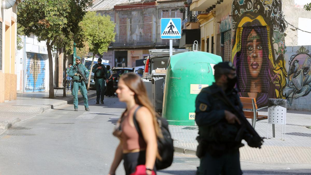 Las imágenes de la operación de la Guardia Civil en Lagunillas