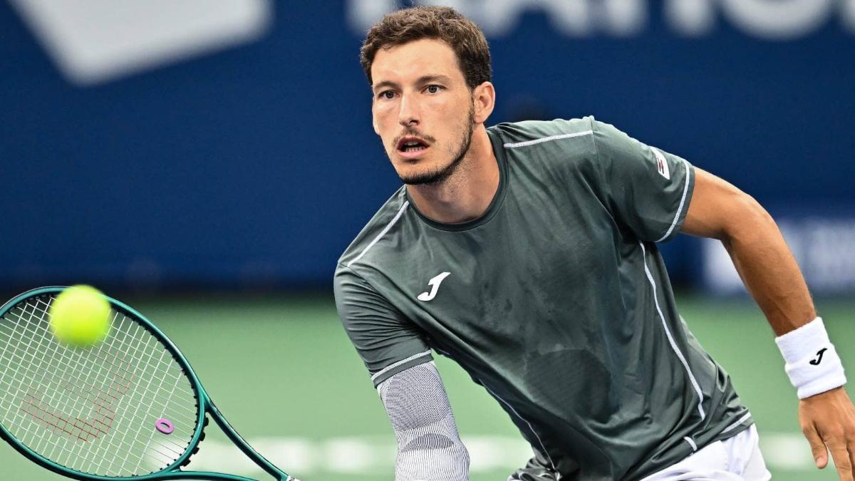 Pablo Carreño, obligado a retirarse por molestias físicas en semifinales