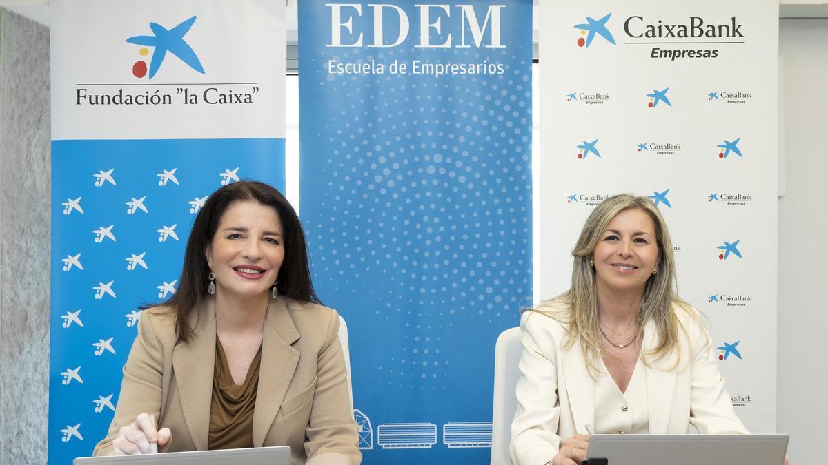 Hortensia Roig y Olga García.