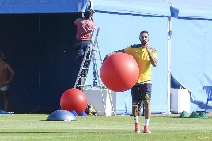 ENTRENAMIENTO UDLP MASPALOMAS