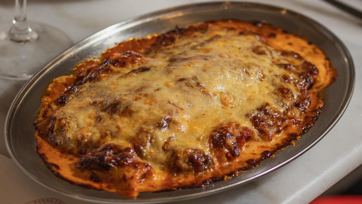 Macarrones de cardenal de Colmado Carpanta.