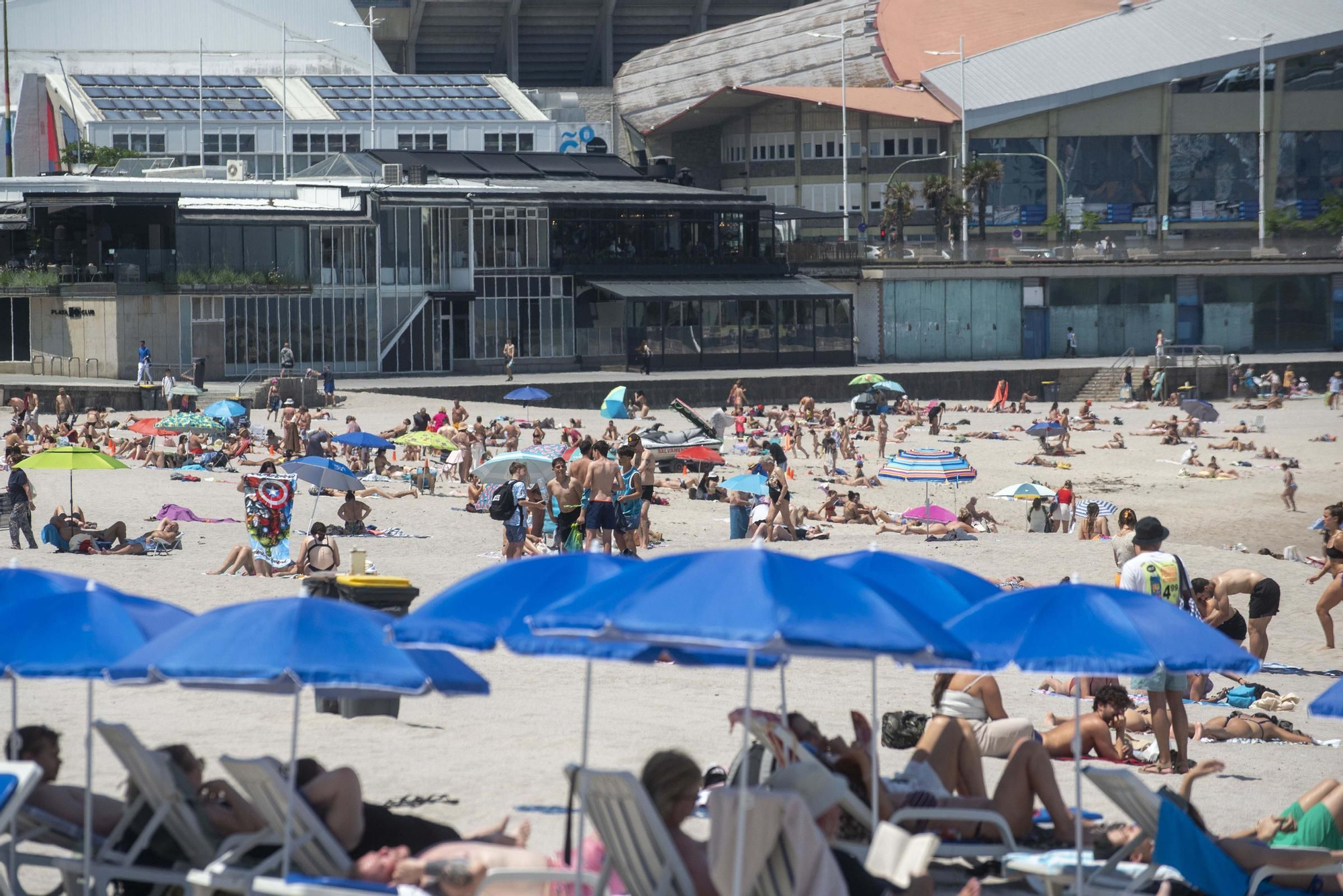 Nueva jornada de calor intenso, con termómetros que rozan los 30 grados en A Coruña