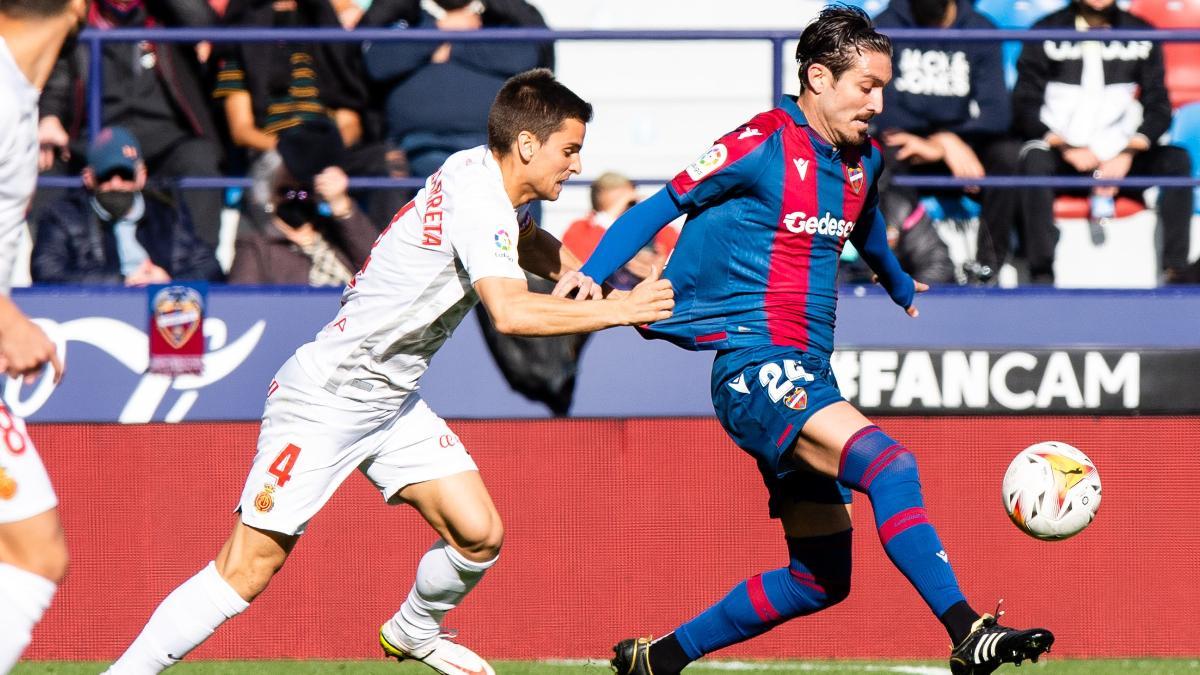 Campaña, durante el partido contra el Mallorca