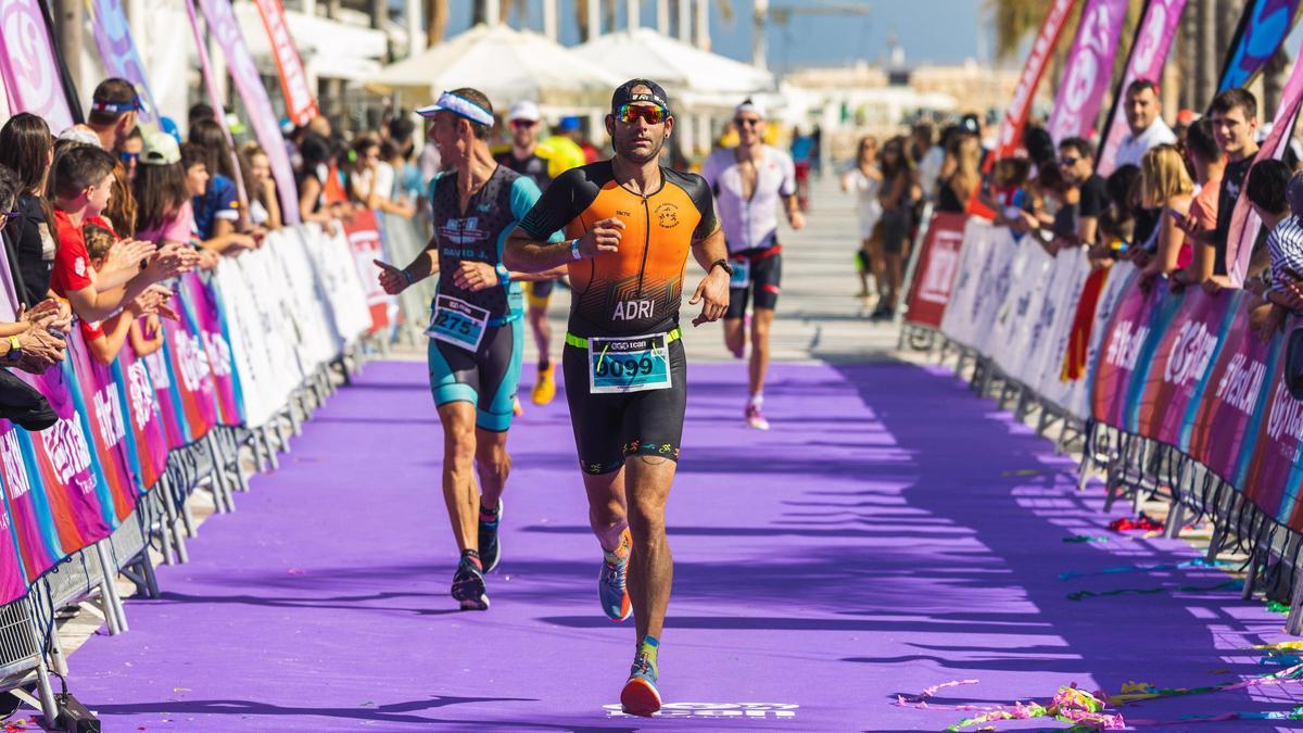 La apertura de plazas para SHORT DISTANCE &amp; AQUABIKES tendrá lugar este JUEVES 22 DE MAYO a las 17.00h a través de icantriahtlon.com.