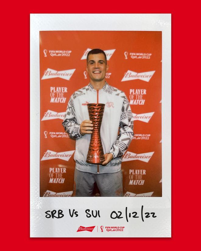 Granit Xhaka, el mejor en el Serbia - Suiza