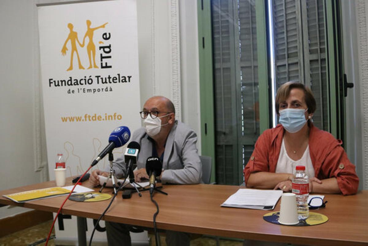 L'acte de presentació del balanç de la Fundació Tutelar del 2020 amb el seu president, Josep Maria Valent, i la gerent, Rosa Ayats.