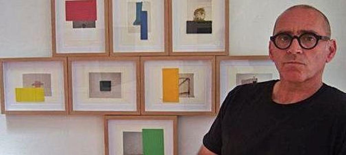 José Carlos Bonet Vallribera con la obra 'Homenaje a Tàpies'.