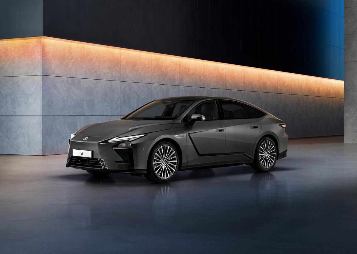 Lexus firma en 2025 el mejor ejercicio de su historia en España