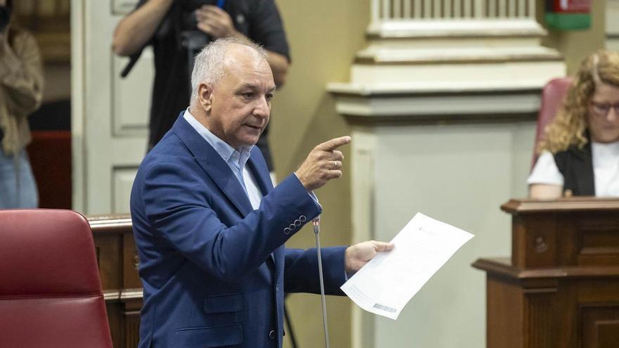 El traje viejo de Nueva Canarias