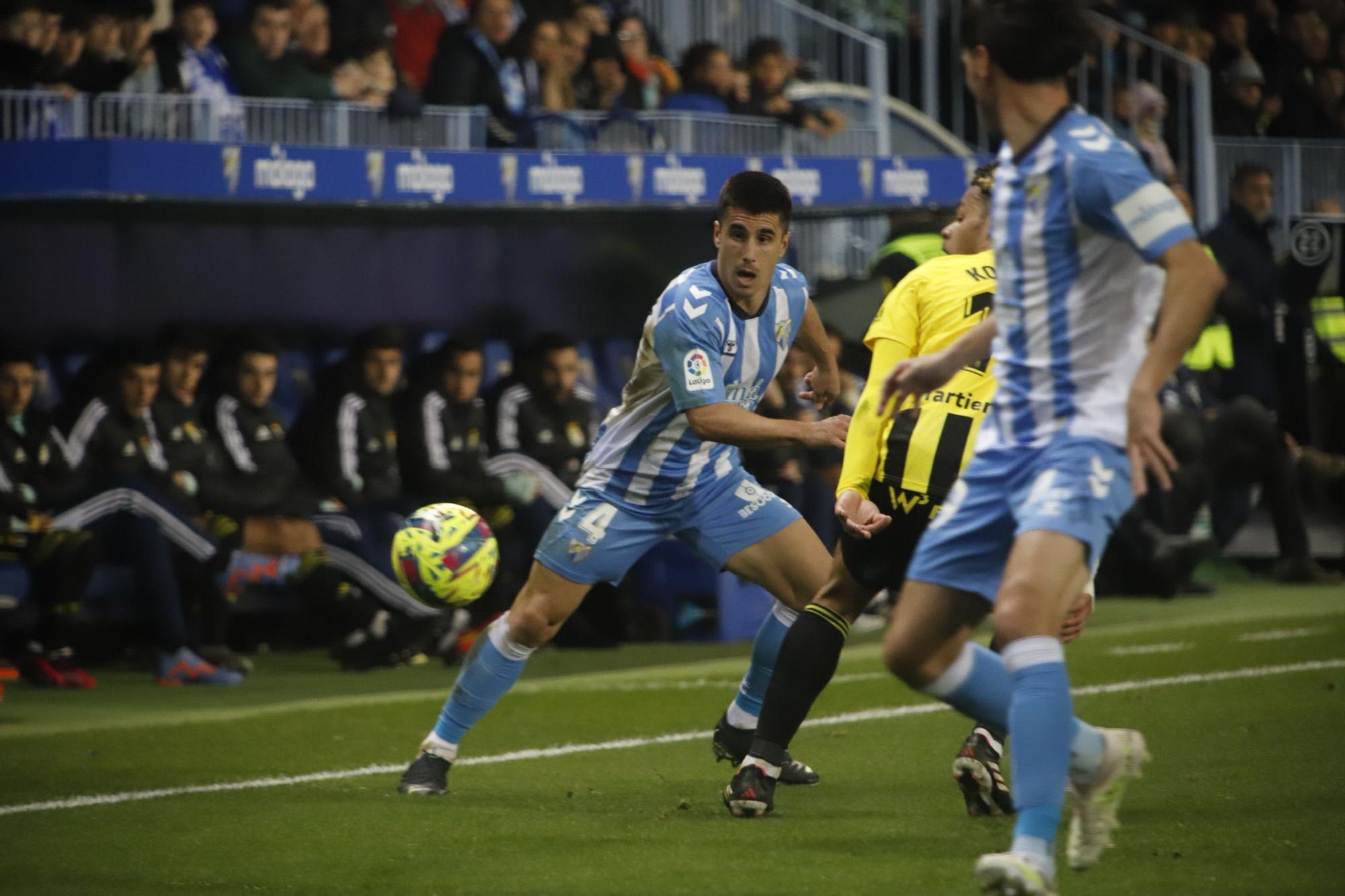 El Málaga CF - Real Oviedo, en imágenes