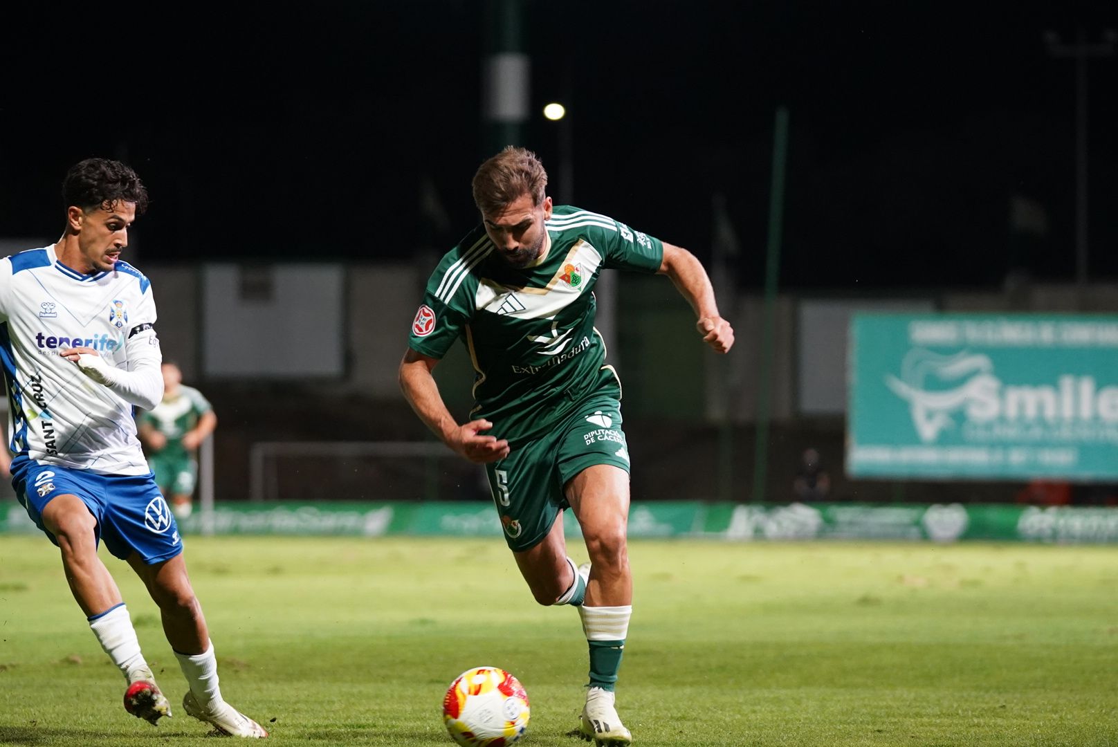 Las imágenes del Cacereño-Tenerife