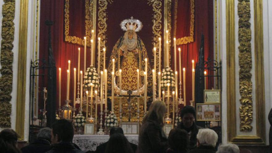 La Virgen de la Concepción, durante el primer día del triduo en los Mártires.