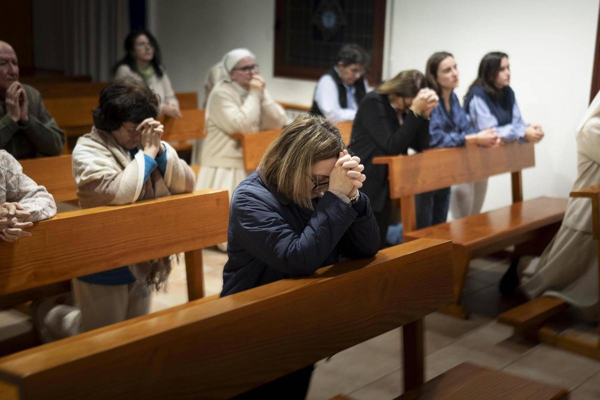 Assistents a un retir a la Casa Mare de Déu de Montserrat, a Caldes de Montbui.