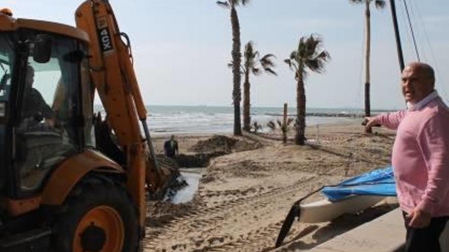 Benicàssim pone a punto sus playas