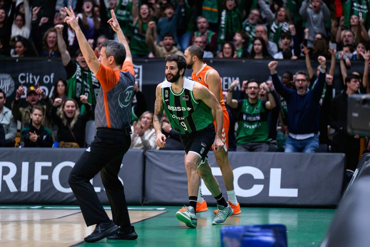 Ricky Rubio, durante el partido de este domingo en Badalona.