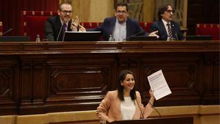 Arrimadas desata una bronca en la Mesa del Parlament