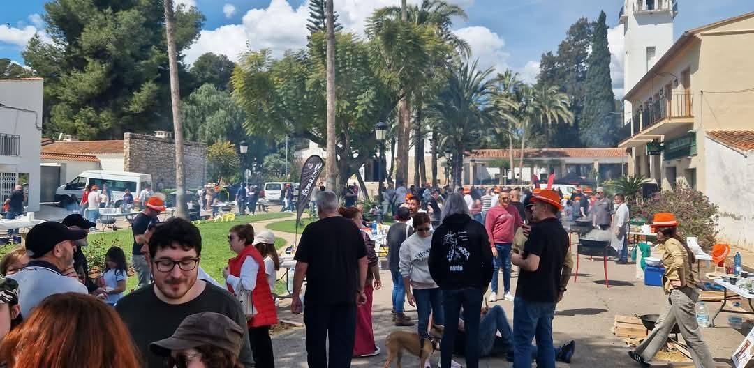 Tous vivió el domingo una jornada festiva con el concurso de gazpacho.