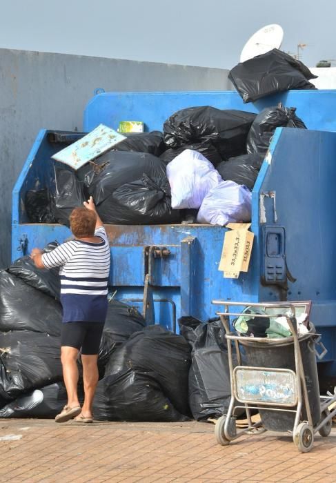 BASURA CASTILLO DEL ROMERAL