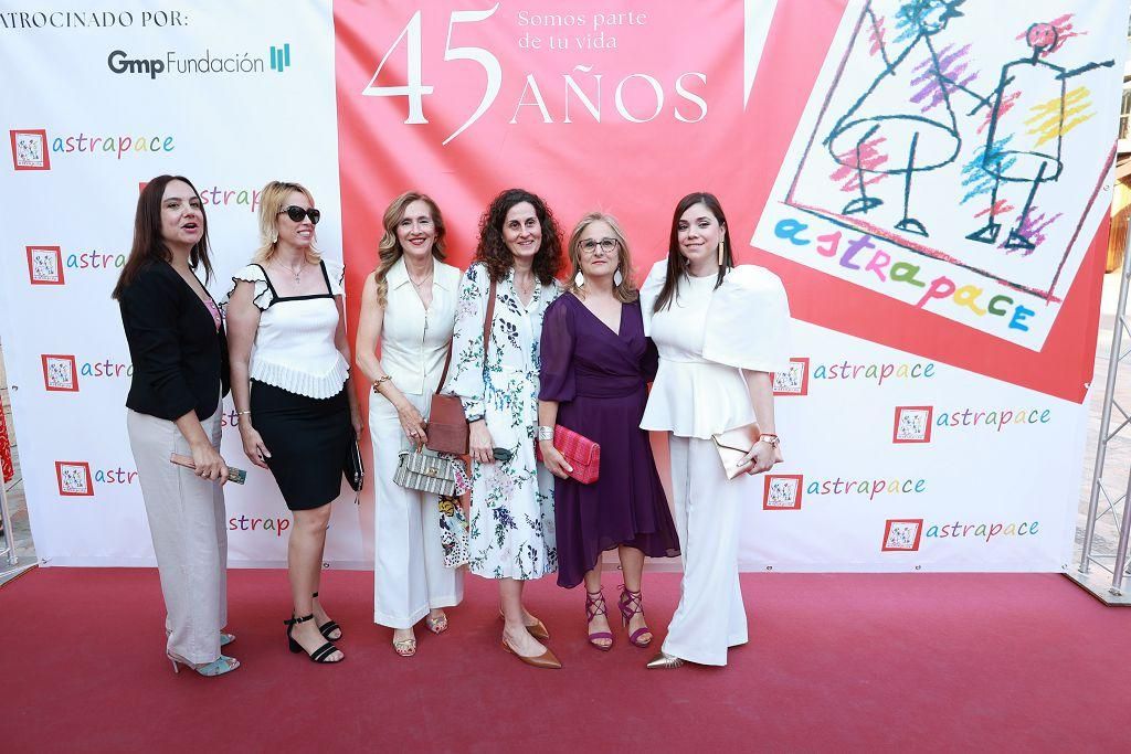 Las imágenes de la gala por el 45 aniversario de Astrapace en Murcia