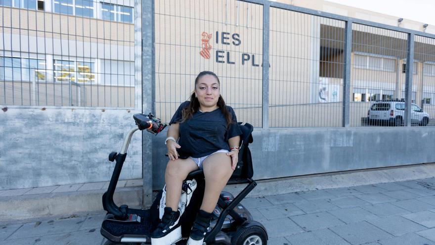 Angela por fin consigue entrar en FP, después de que se lo denegaran dos veces por su discapacidad