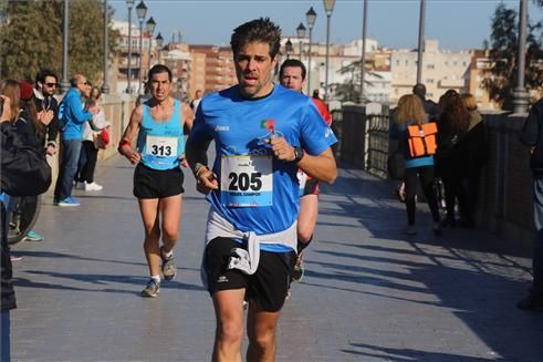 Búscate si corriste el Maratón o la Media Maratón de Badajoz