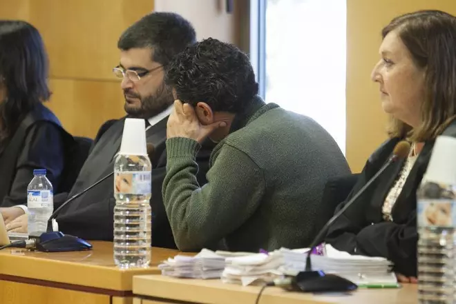 Juicio en contra los dos hijos de la anciana de Santa Cruz que pesaba 25 kilos