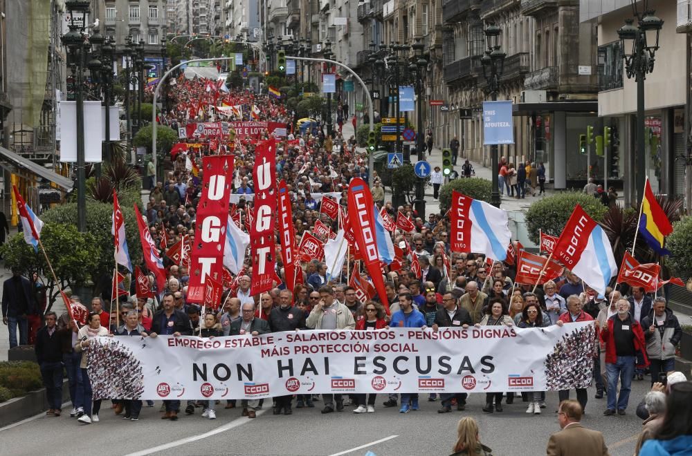 Día del Trabajador en Vigo | Miles de personas exigen la derogación de la reforma laboral