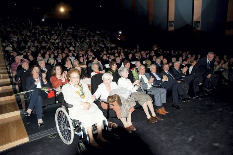 Fotogalería: 50 aniversario del Estadio Miralbueno "El Olivar"