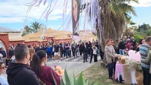 Acto en memoria de Cloe celebrado por su entorno.
