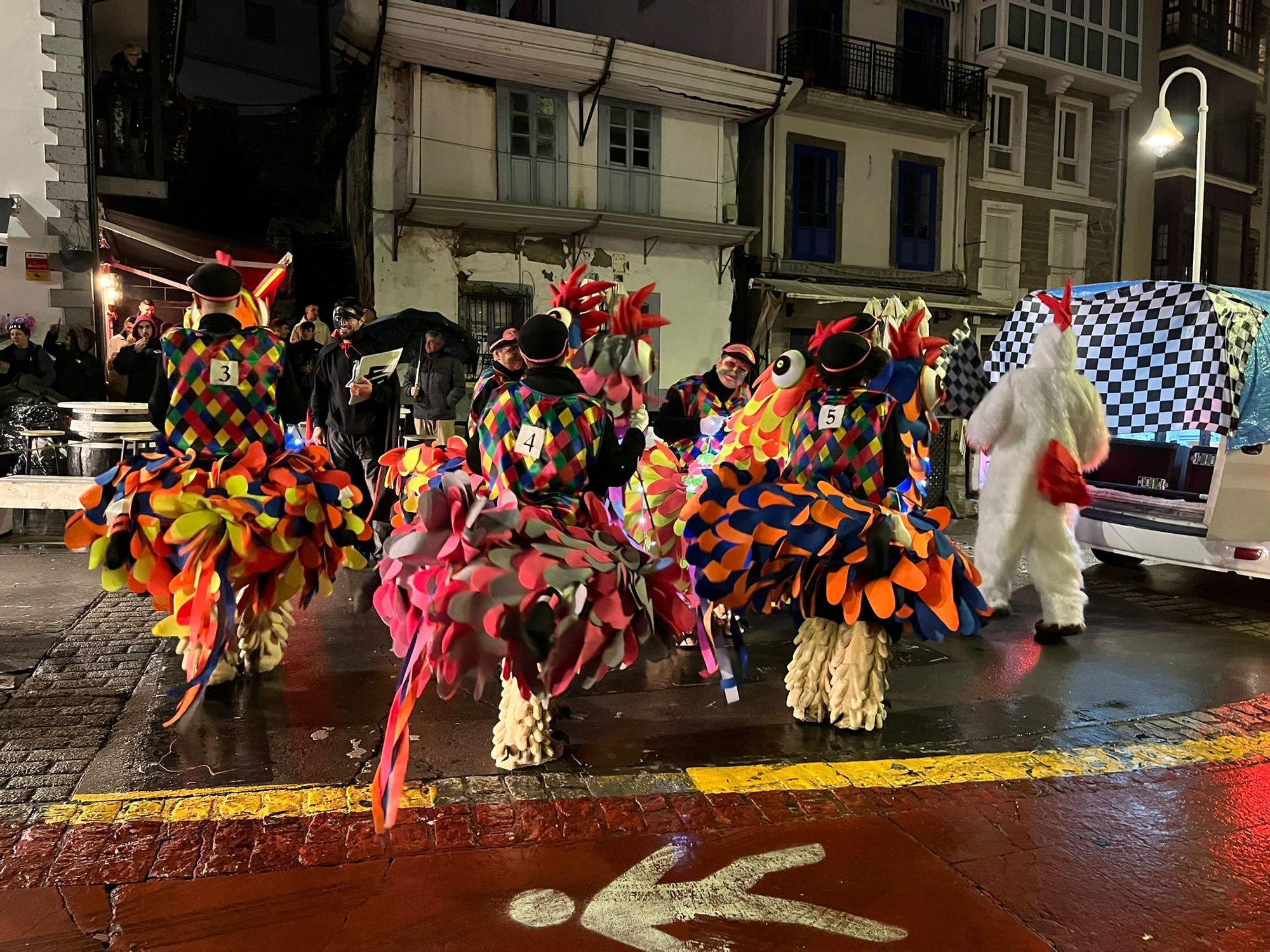 En imágenes: Así fue el multitudinario desfile de Carnaval en Luarca