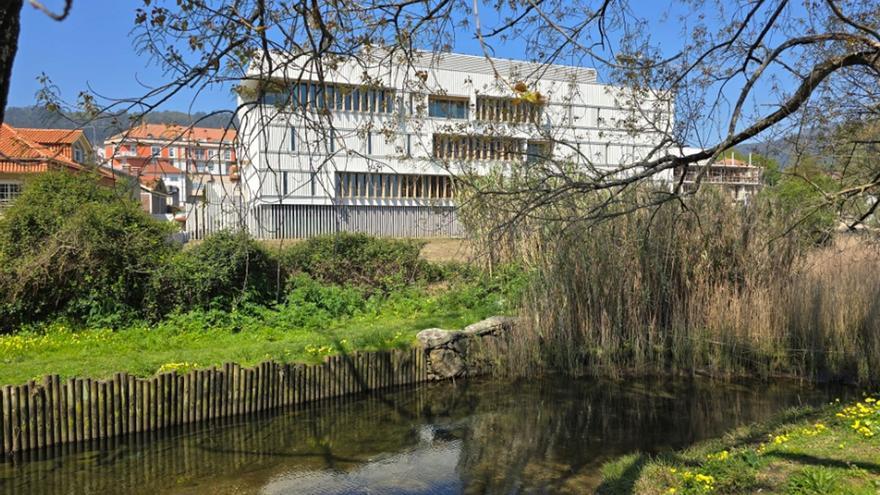 Moaña alerta a la ministra del silencio de la Xunta en la apertura del centro de salud