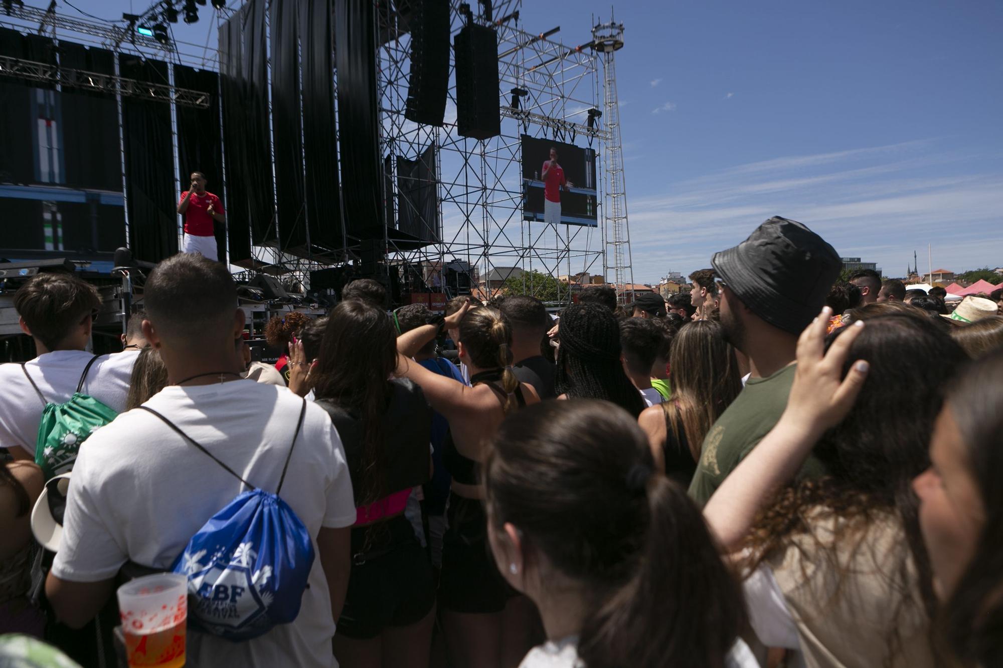 El Reggaeton Beach Festival de Avilés, en imágenes