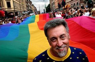 Muere Gilbert Baker, el padre de la bandera arcoíris