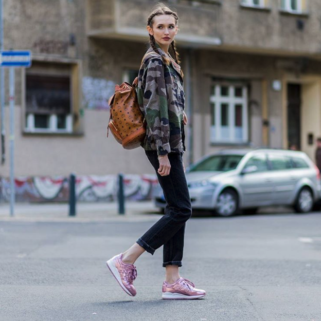 Las zapatillas rosas de Anna Wilken